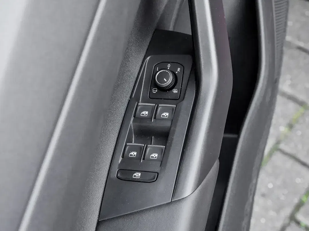Volkswagen Taigo - Thumbnail 12