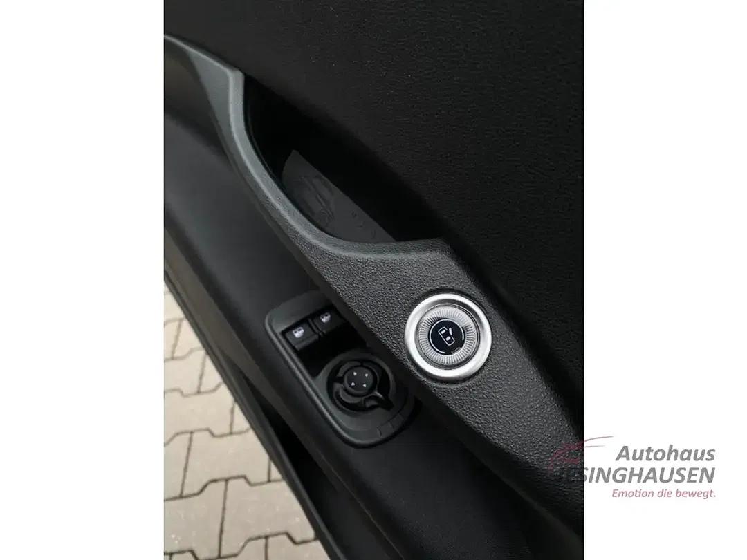 Fiat 500e - Thumbnail 14