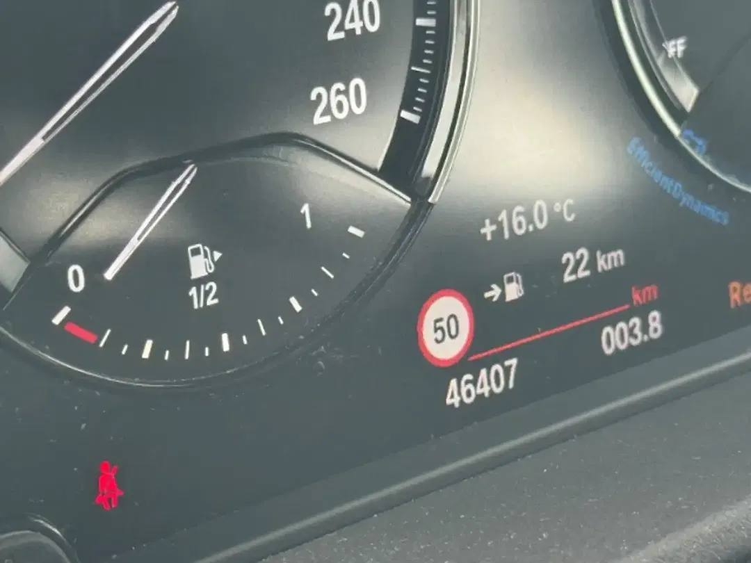 BMW X1 - Thumbnail 7