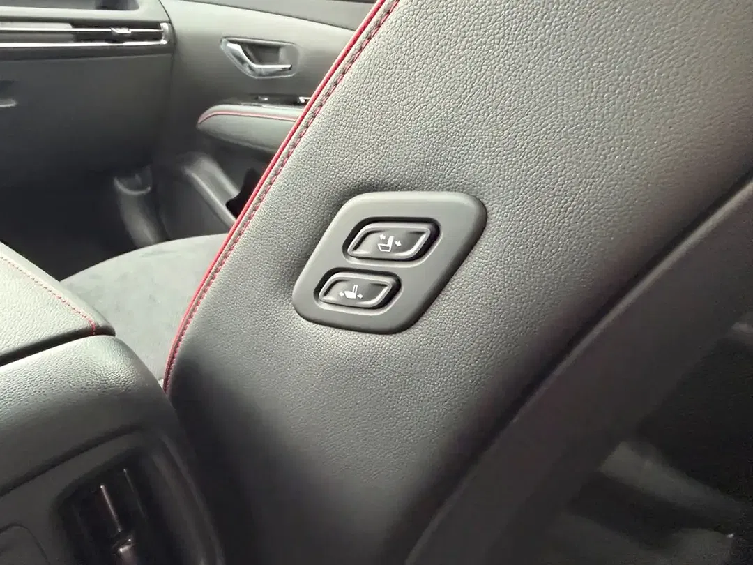 Hyundai TUCSON - Thumbnail 11