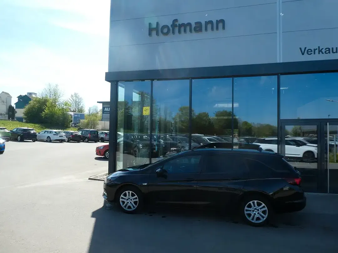 Opel Astra - Thumbnail 3