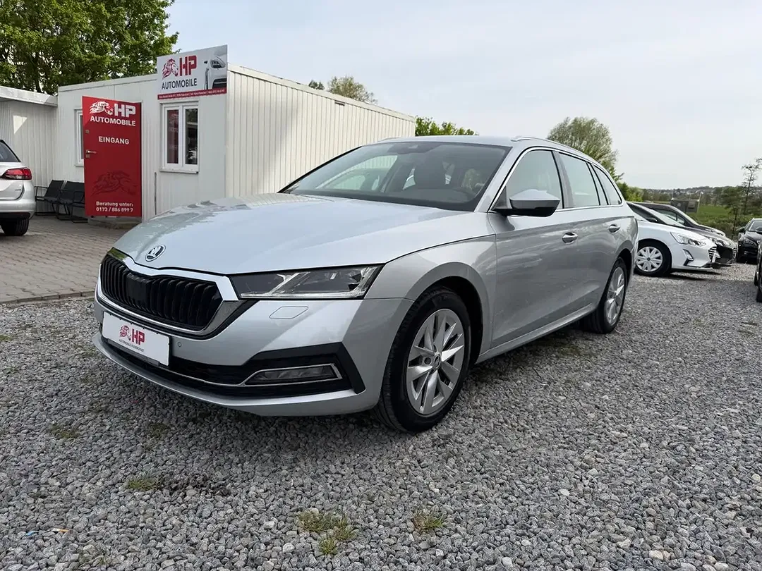 Skoda Octavia 2.0 TDI Combi First Edition - foto 1