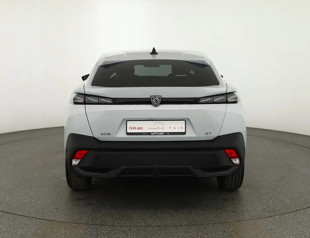 Peugeot 408 - Thumbnail 3