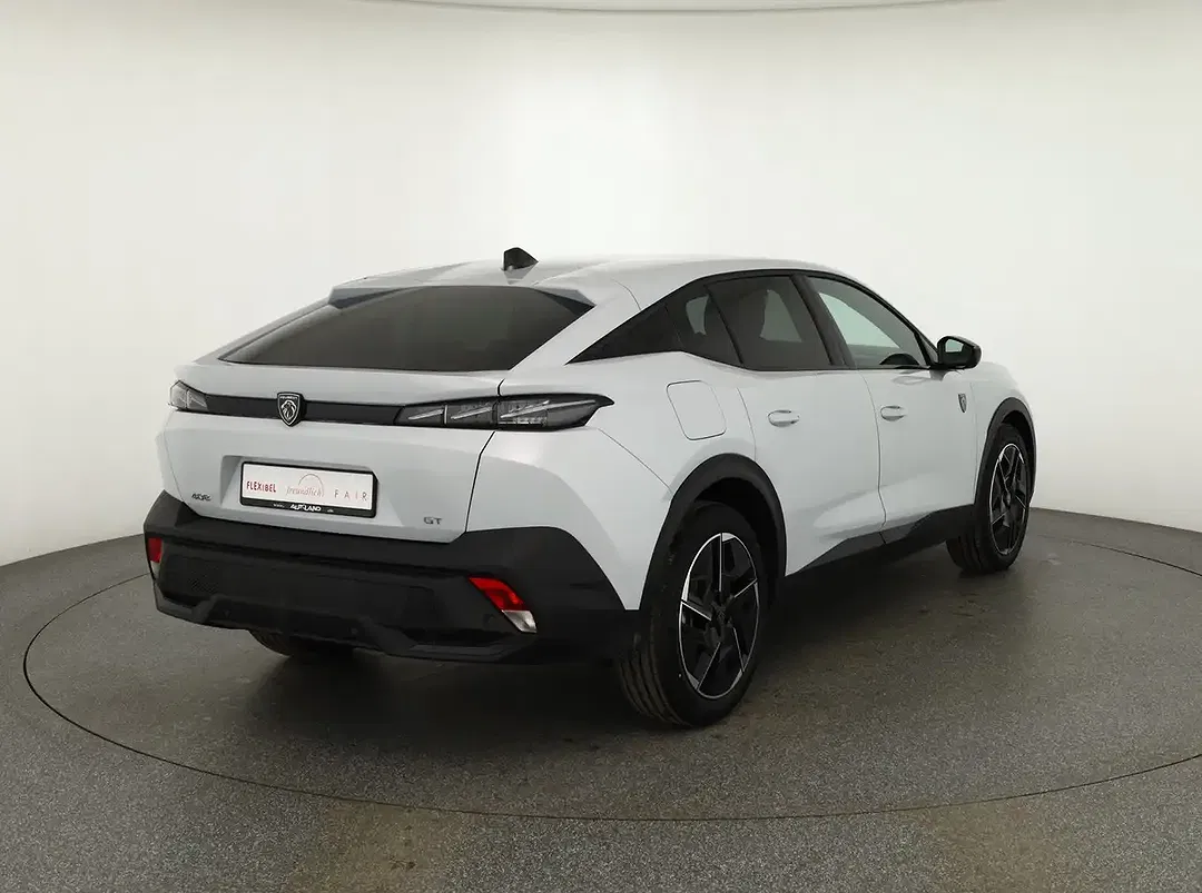 Peugeot 408 - Thumbnail 4