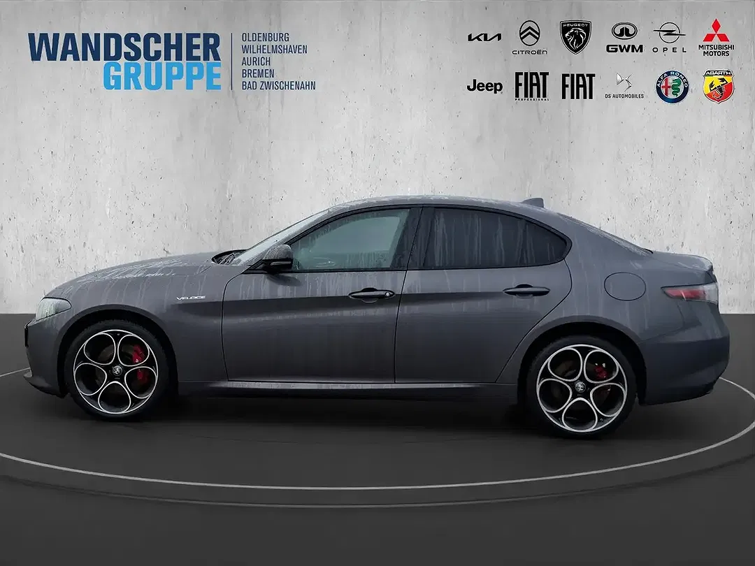 Alfa Romeo Giulia 2.0 16V Turbo Q4 Veloce - foto 2