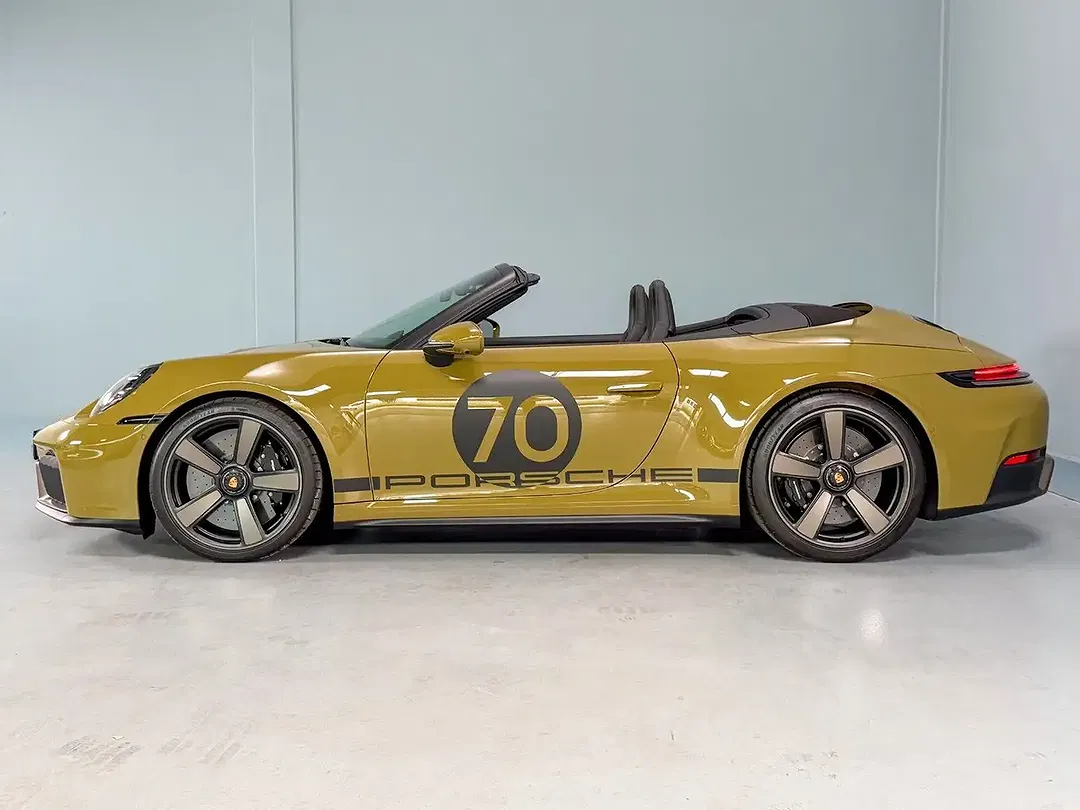 Porsche 992 PCCB - foto 1