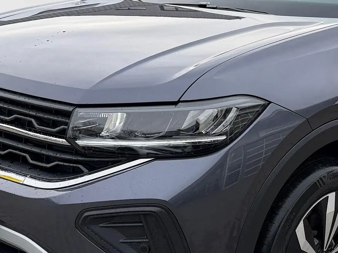 Volkswagen T-Cross - Thumbnail 7