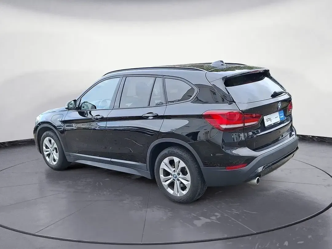 BMW X1 - Thumbnail 5
