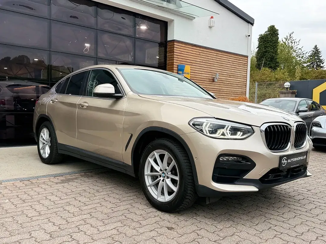 BMW X4 xDrive Advantage - foto 2