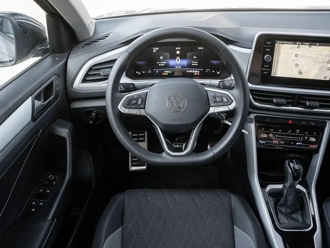 Volkswagen T-Roc - Thumbnail 10