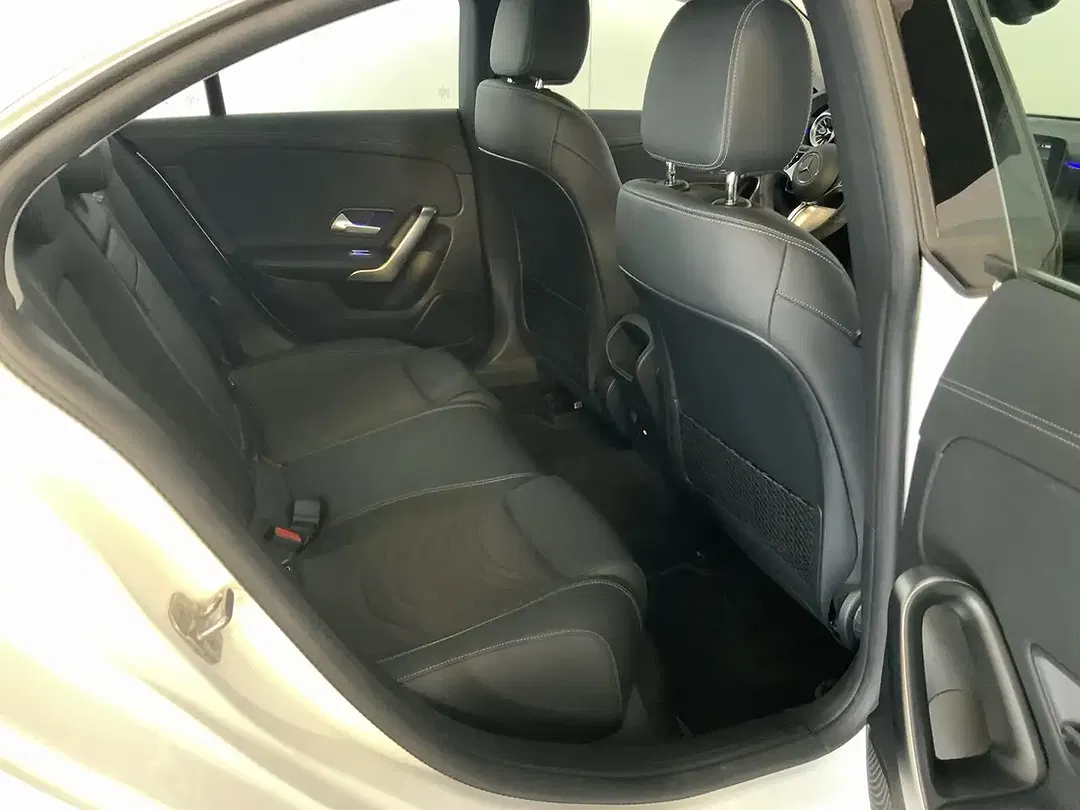 Mercedes-Benz CLA 180 - Thumbnail 14