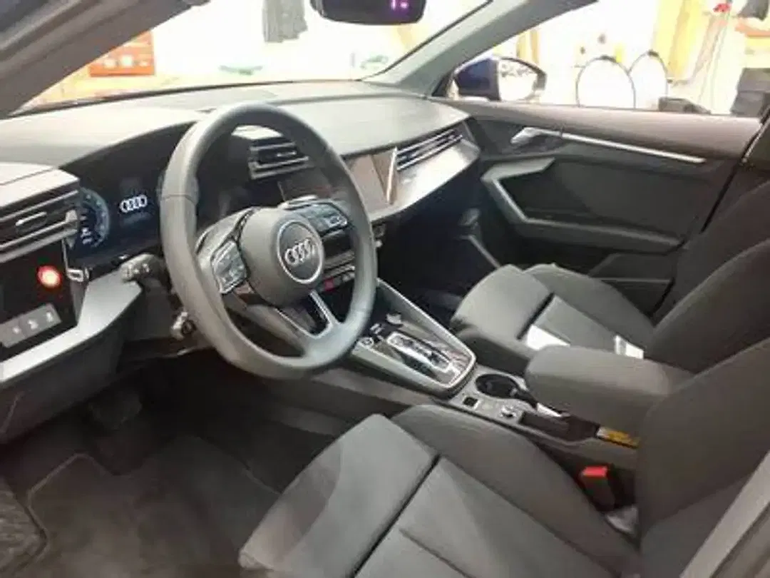 Audi A3 - Thumbnail 4