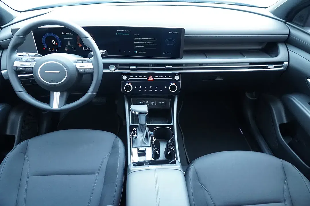 Hyundai TUCSON - Thumbnail 9