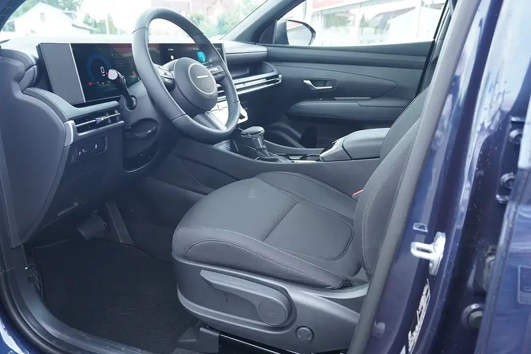 Hyundai TUCSON - Thumbnail 8