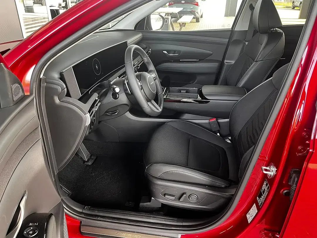 Hyundai TUCSON - Thumbnail 4