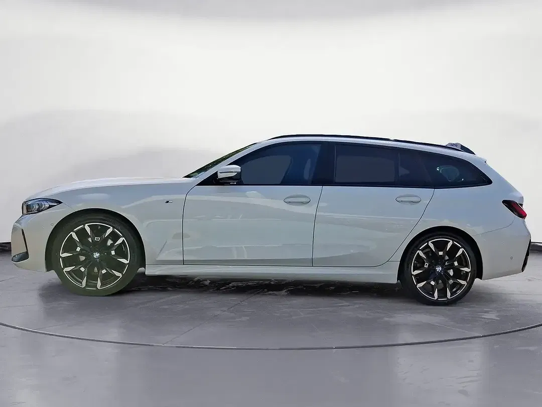BMW 320 - Thumbnail 2