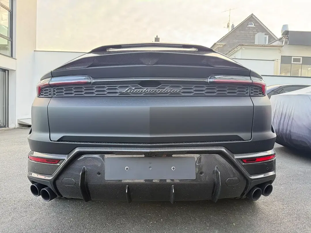 Lamborghini Urus - Thumbnail 12