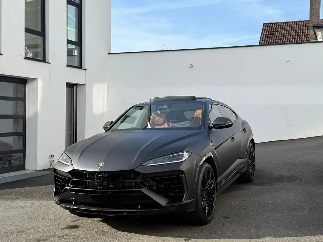 Lamborghini Urus - Thumbnail 5