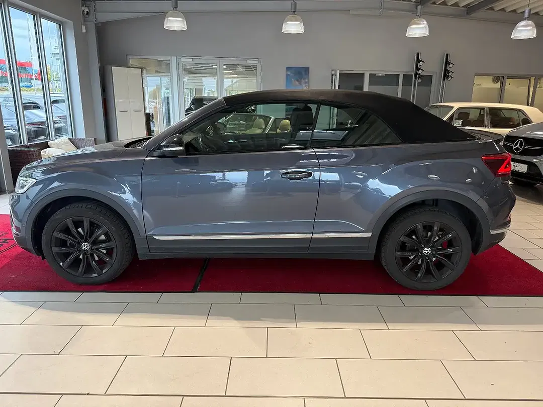 Volkswagen T-Roc - Thumbnail 10