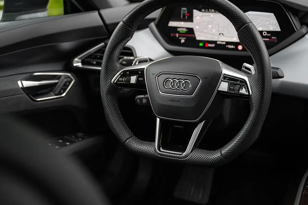 Audi e-tron GT - Thumbnail 11