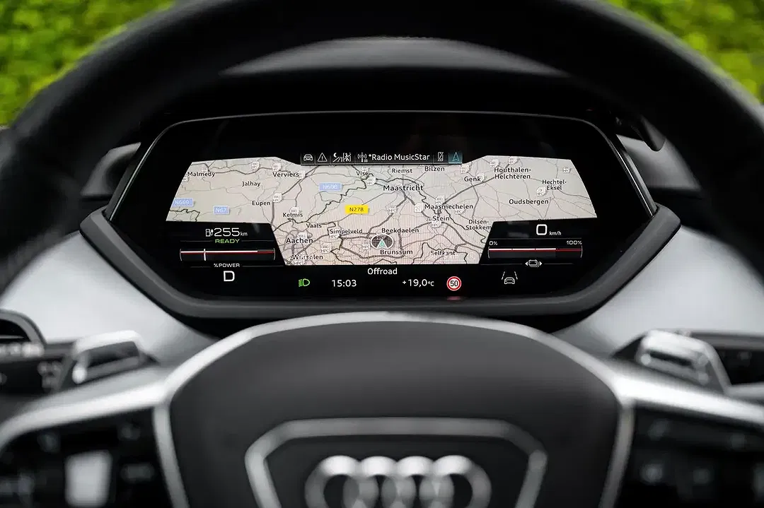 Audi e-tron GT - Thumbnail 13