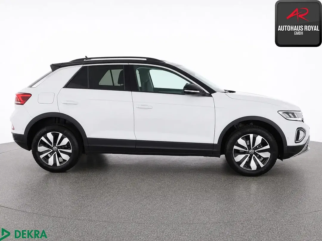 Volkswagen T-Roc - Thumbnail 6