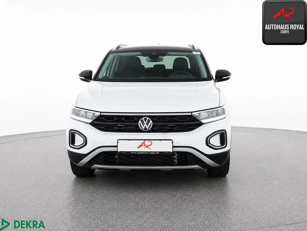 Volkswagen T-Roc - Thumbnail 8