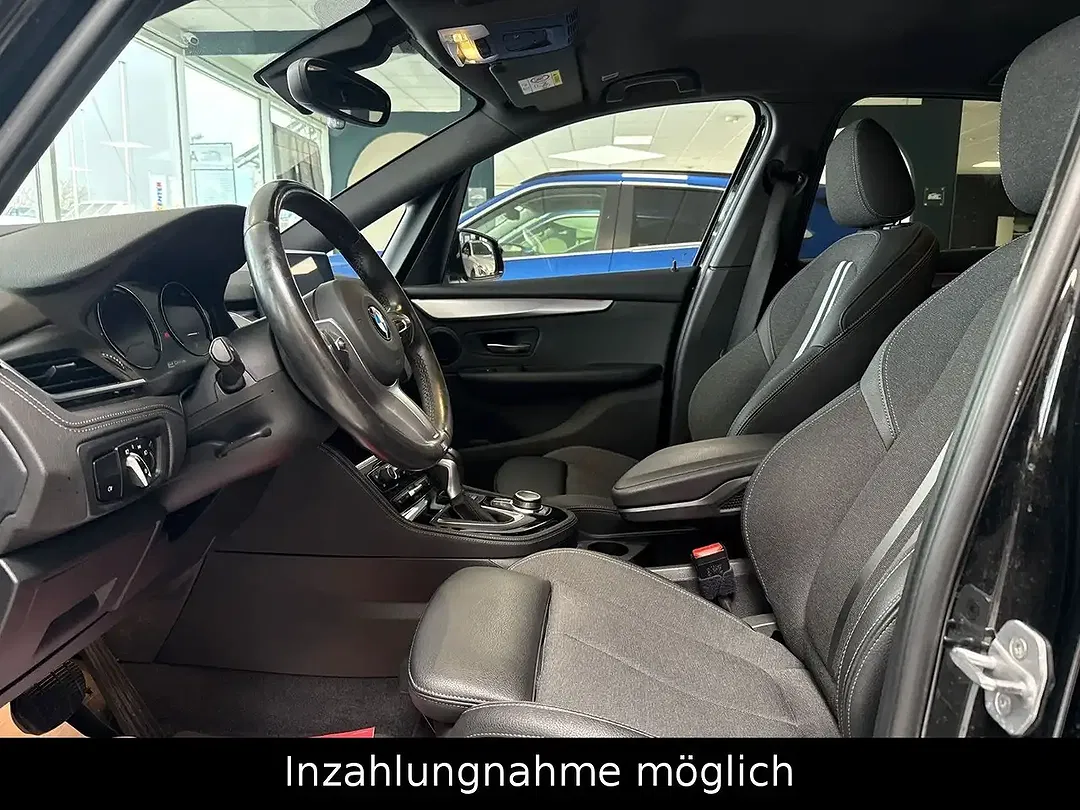 BMW 225 - Thumbnail 8