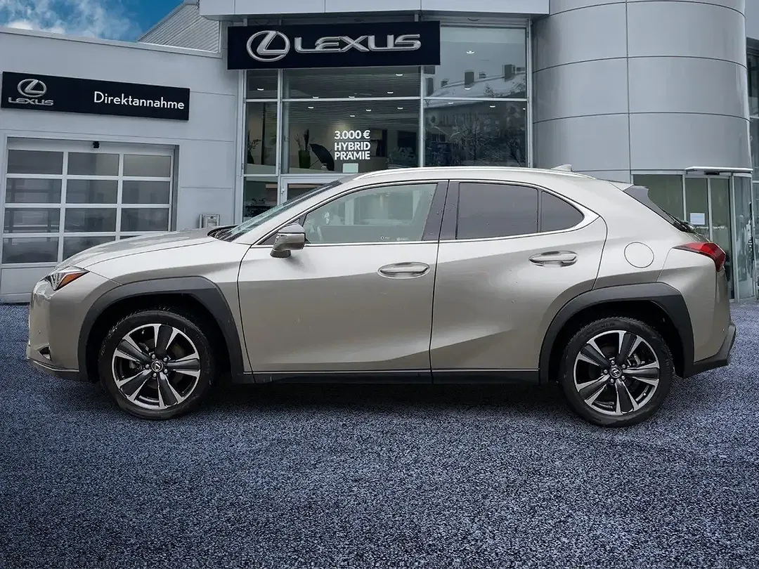 Lexus UX 250h Style Edition - foto 2