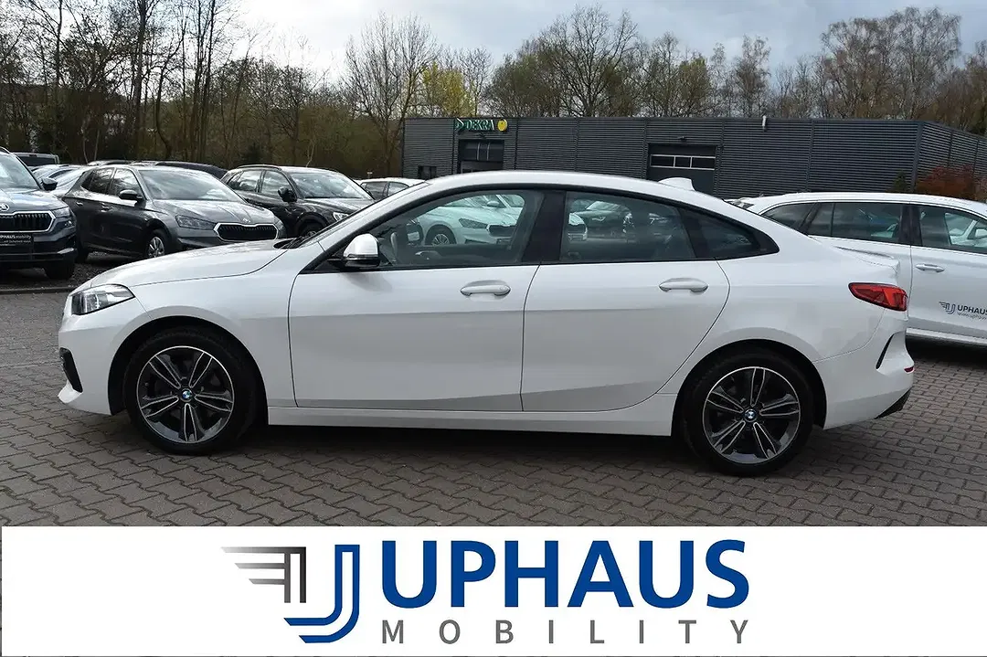 BMW 218 Gran Coupe Sport Line - foto 2