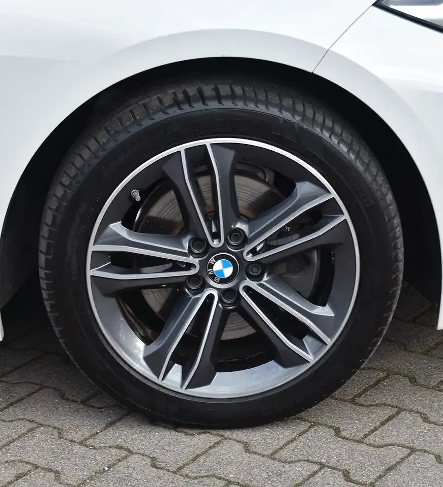 BMW 218 - Thumbnail 7