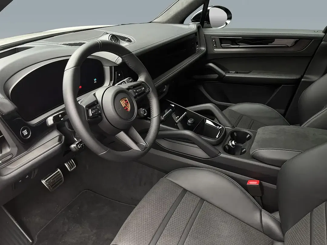 Porsche Cayenne - Thumbnail 4