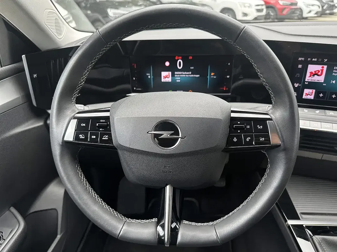 Opel Astra - Thumbnail 13