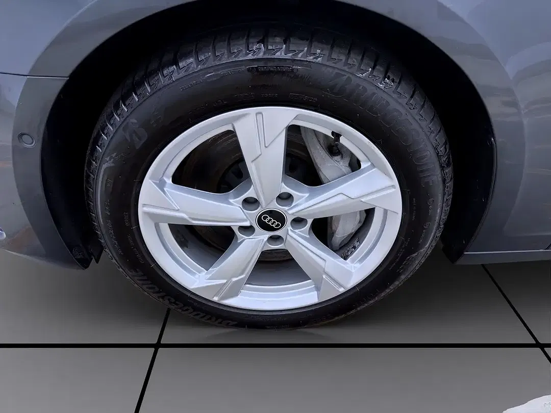 Audi A6 - Thumbnail 8