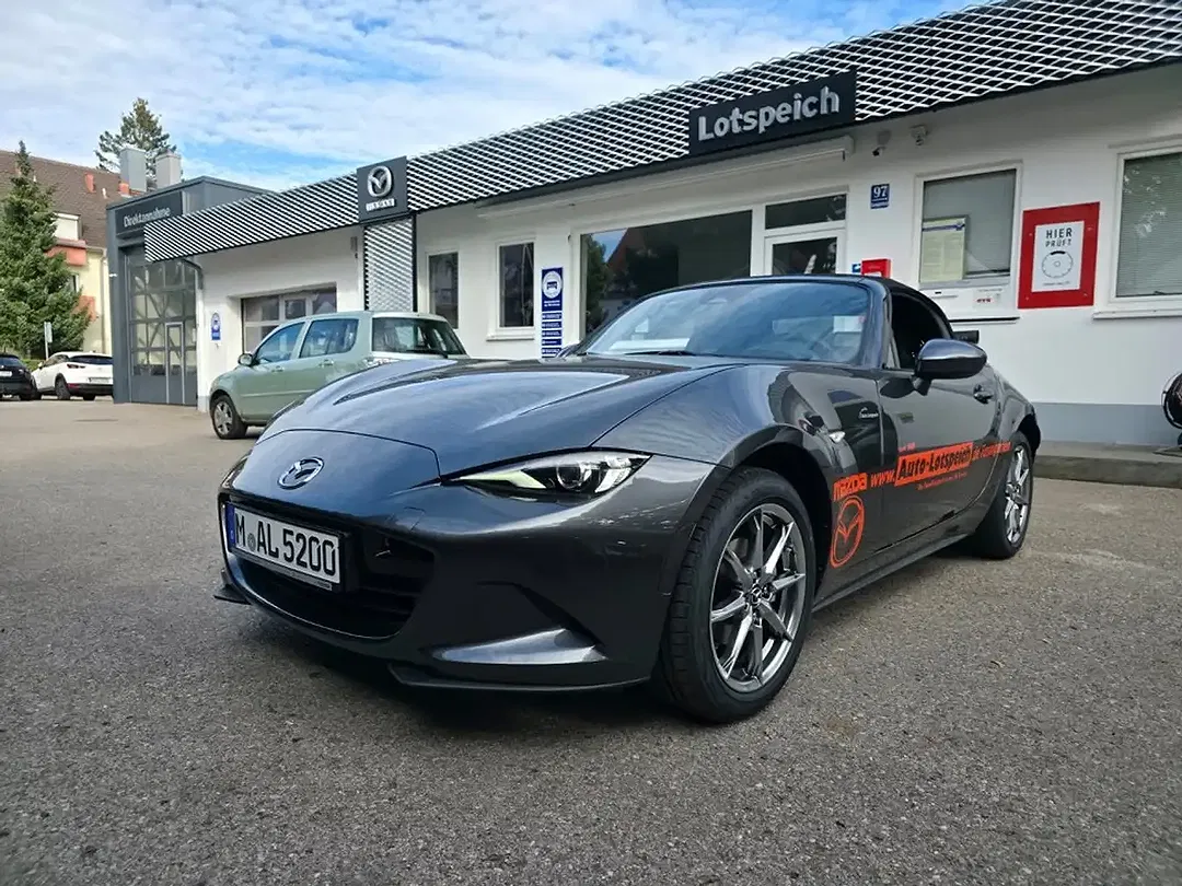 Mazda MX-5 - Thumbnail 2