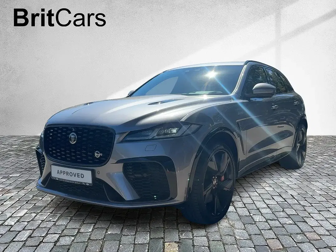 Jaguar F-Pace P550 SVR - foto 1