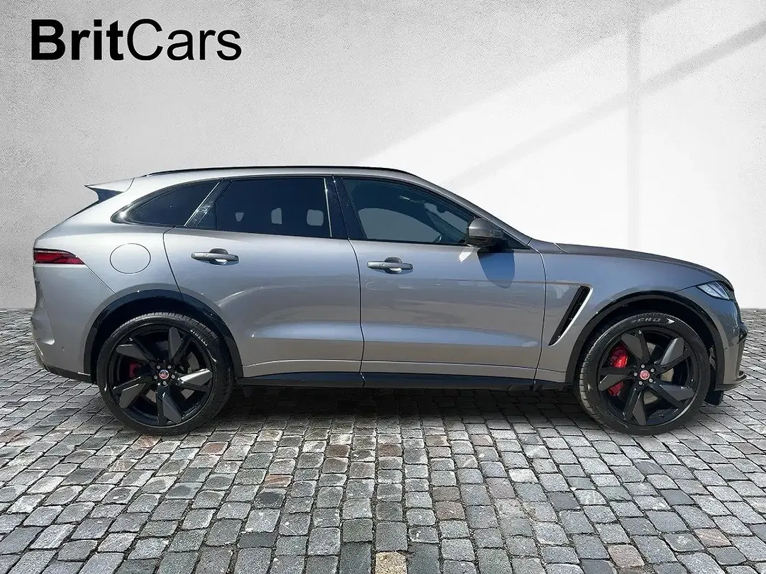 Jaguar F-Pace - Thumbnail 5