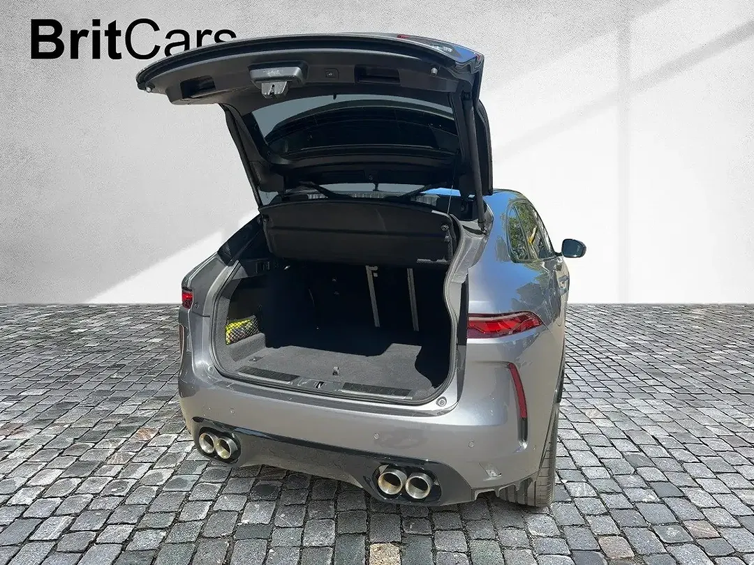 Jaguar F-Pace - Thumbnail 7