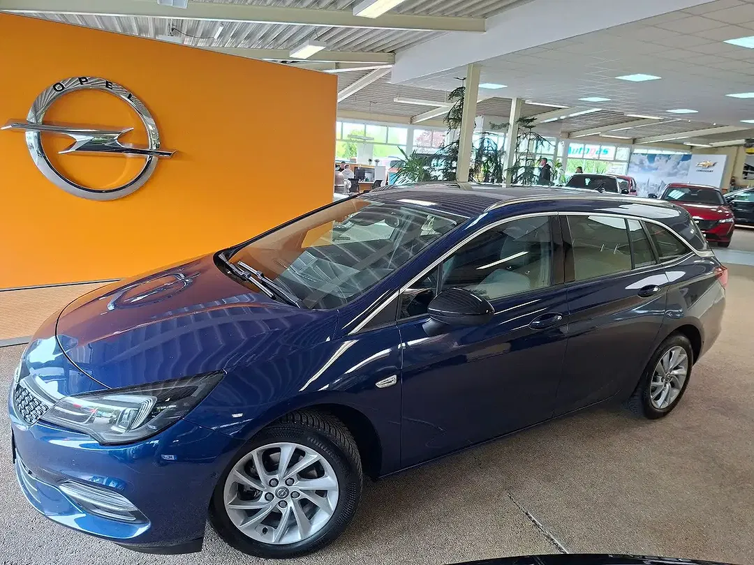 Opel Astra Elegance - foto 1