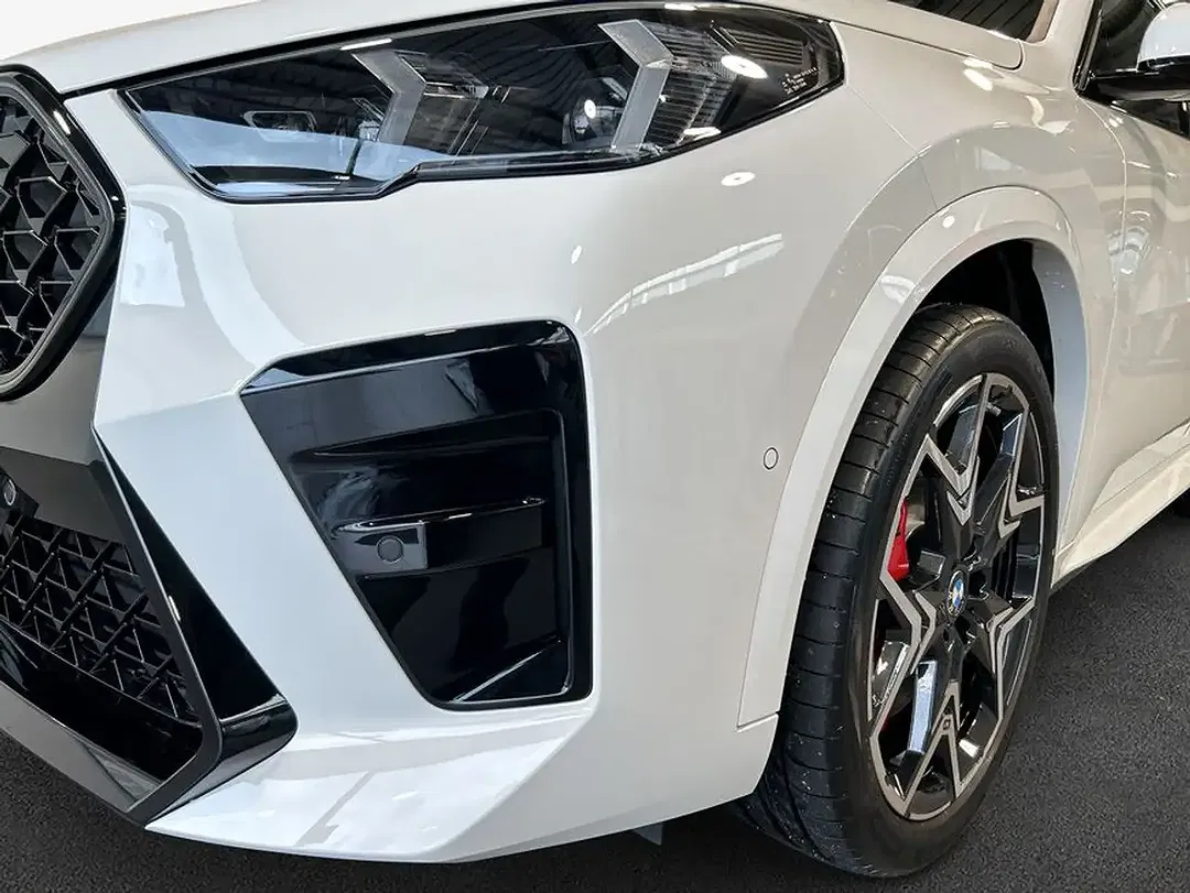 BMW X2 - Thumbnail 6
