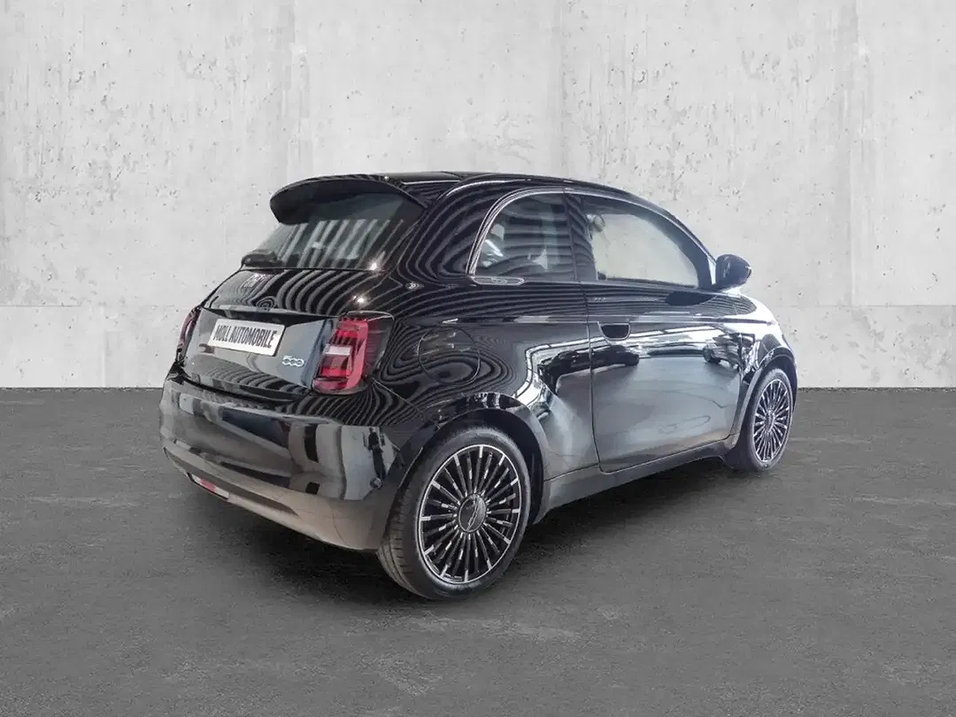 Fiat 500e - Thumbnail 2