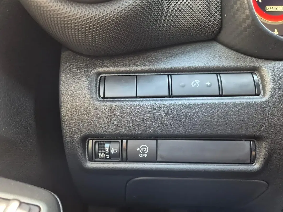 Nissan Juke - Thumbnail 14
