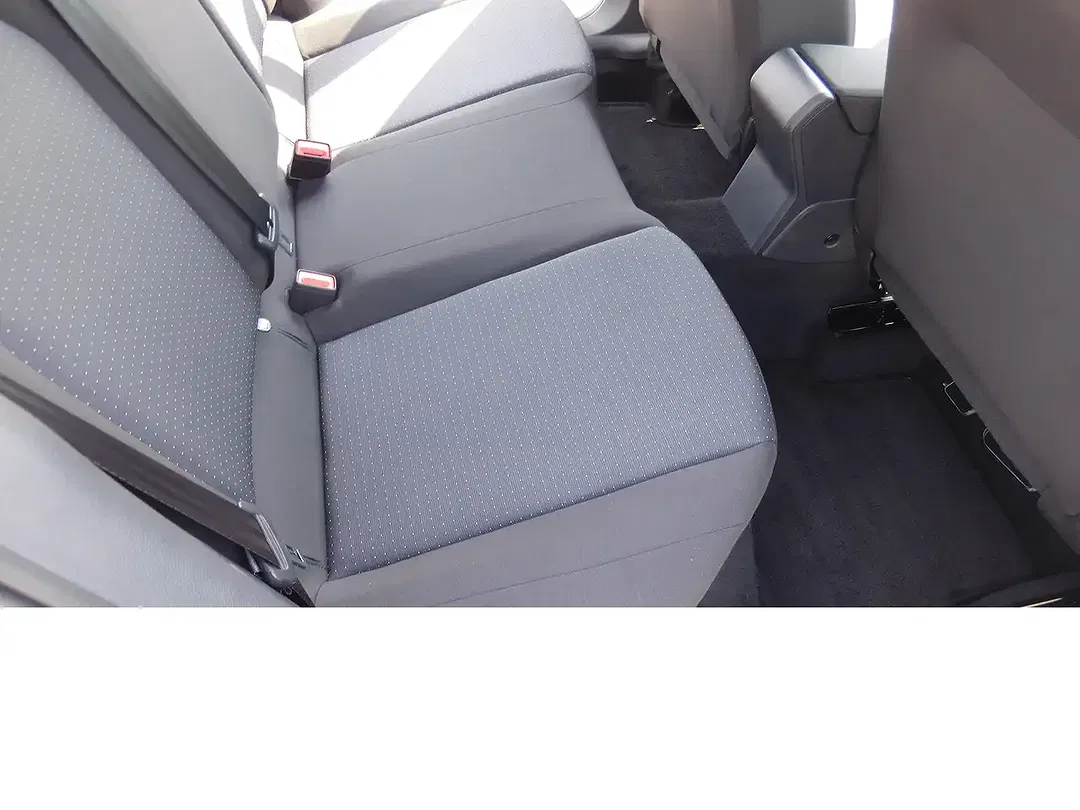SEAT Arona - Thumbnail 9