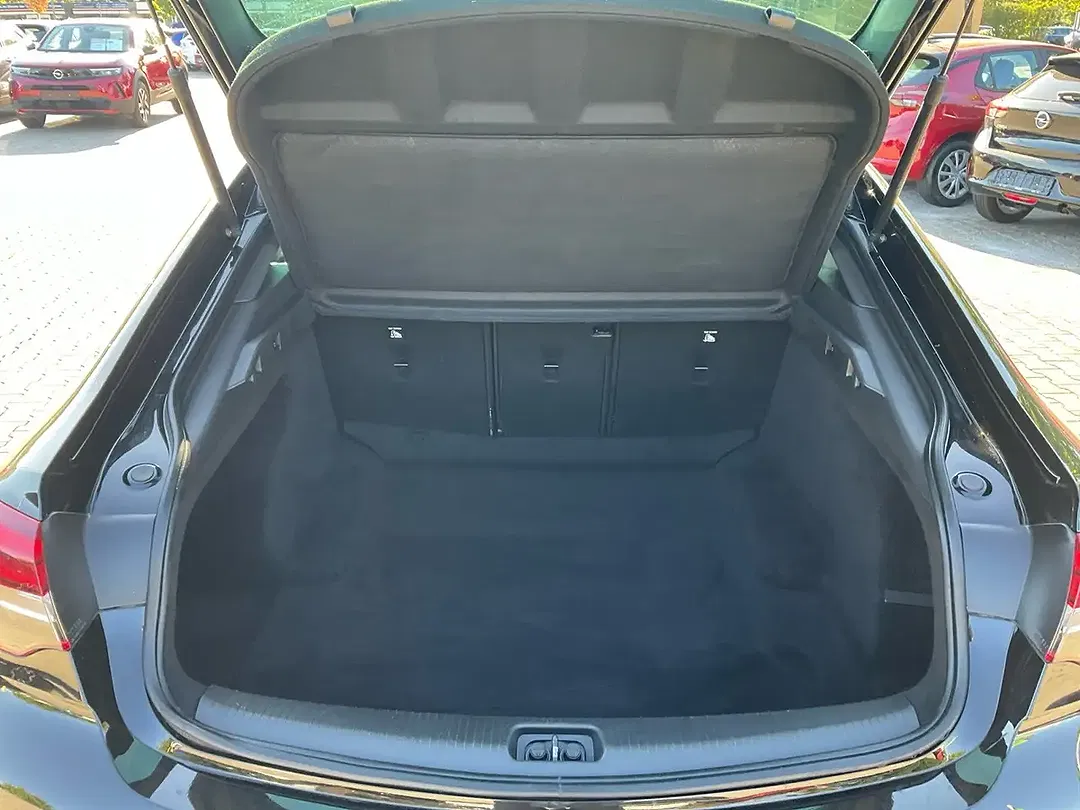 Opel Insignia 2.0 Turbo - foto 20