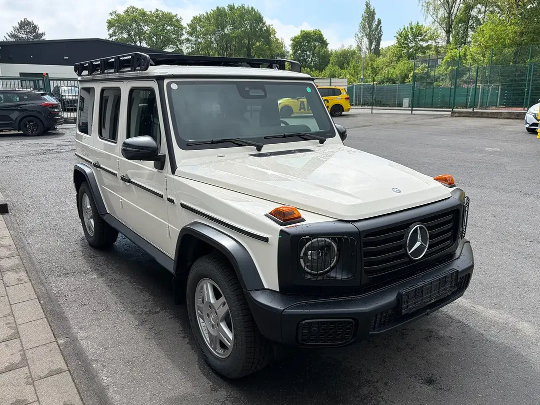 Mercedes-Benz G 450 - Thumbnail 5