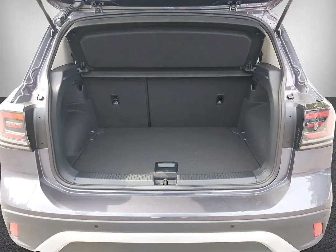 Volkswagen T-Cross - Thumbnail 12
