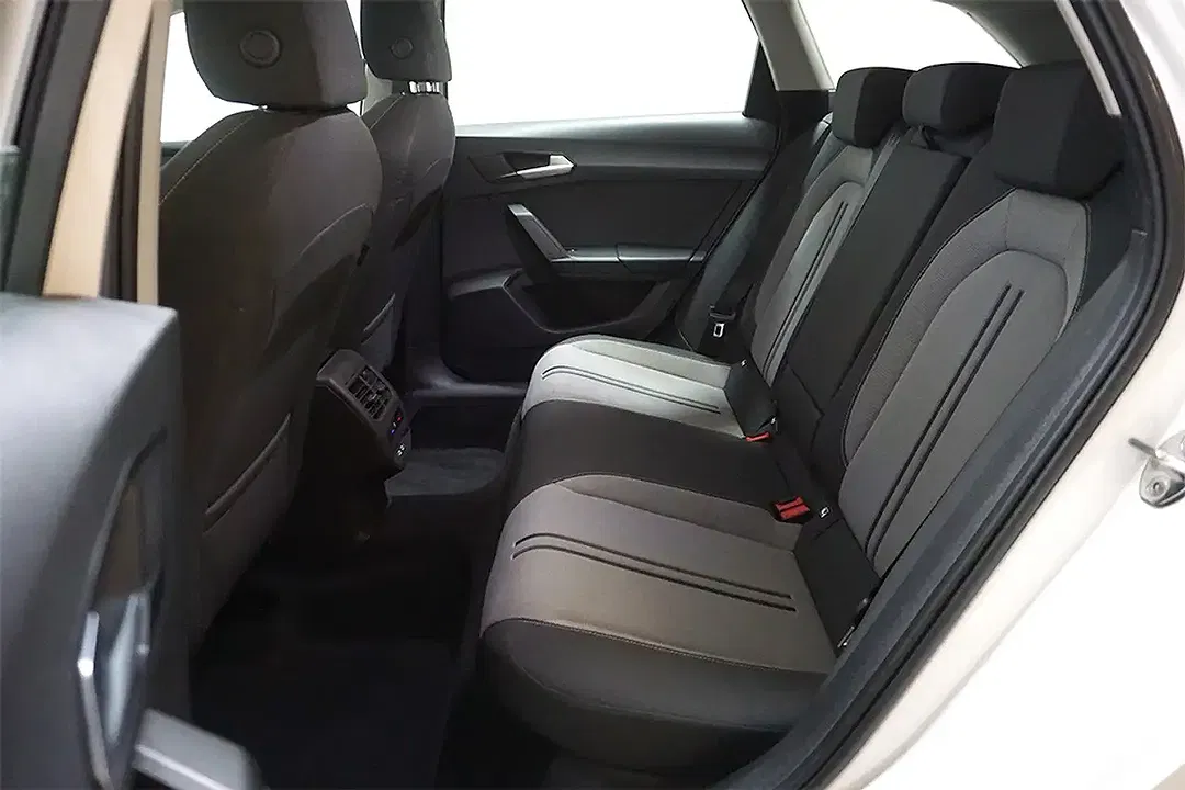 SEAT Leon - Thumbnail 12