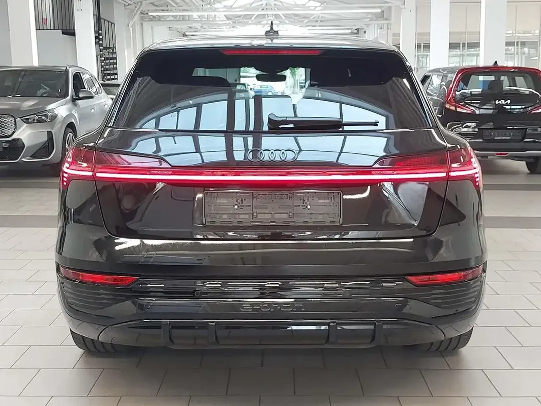 Audi Q8 e-tron - Thumbnail 8