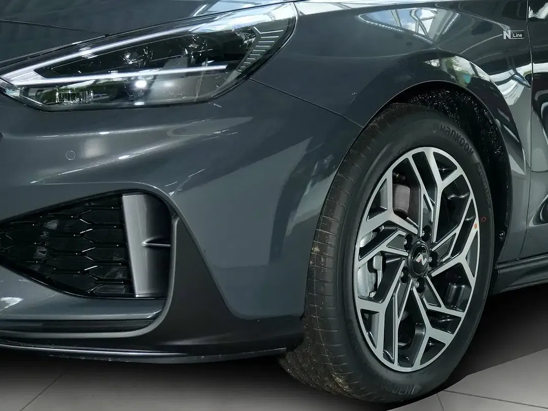Hyundai i30 - Thumbnail 3
