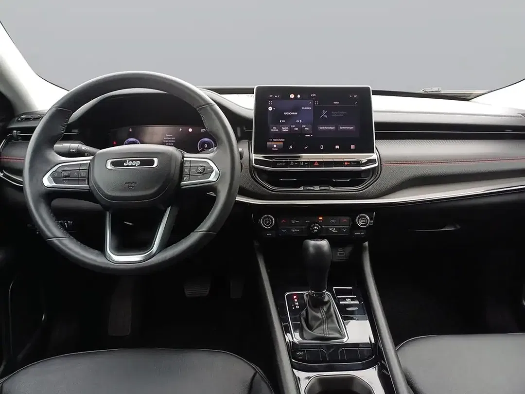 Jeep Compass - Thumbnail 8